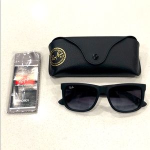 Men’s Ray-Ban Sunglasses